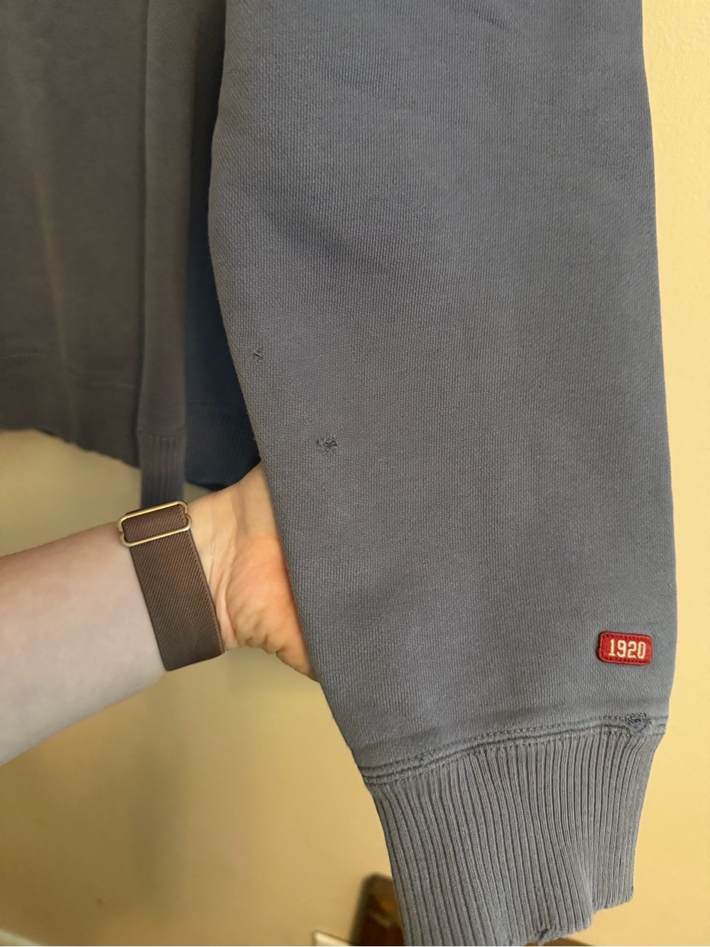 Eddie Bauer Men's Crewneck Sweatshirt in Slate Blue with Subtle Logo - Picture 3 of 7